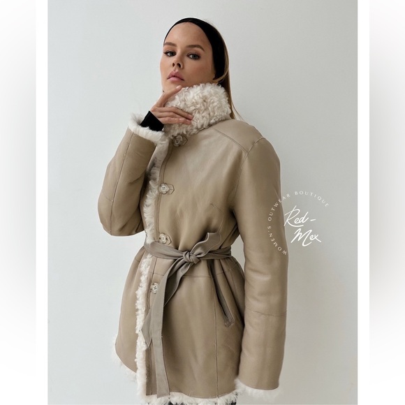 NWT REVERSIBLE LAMB FUR & SHEARLING JACKET, Ivory, size M. Relaxed/oversize fit - Picture 14 of 17